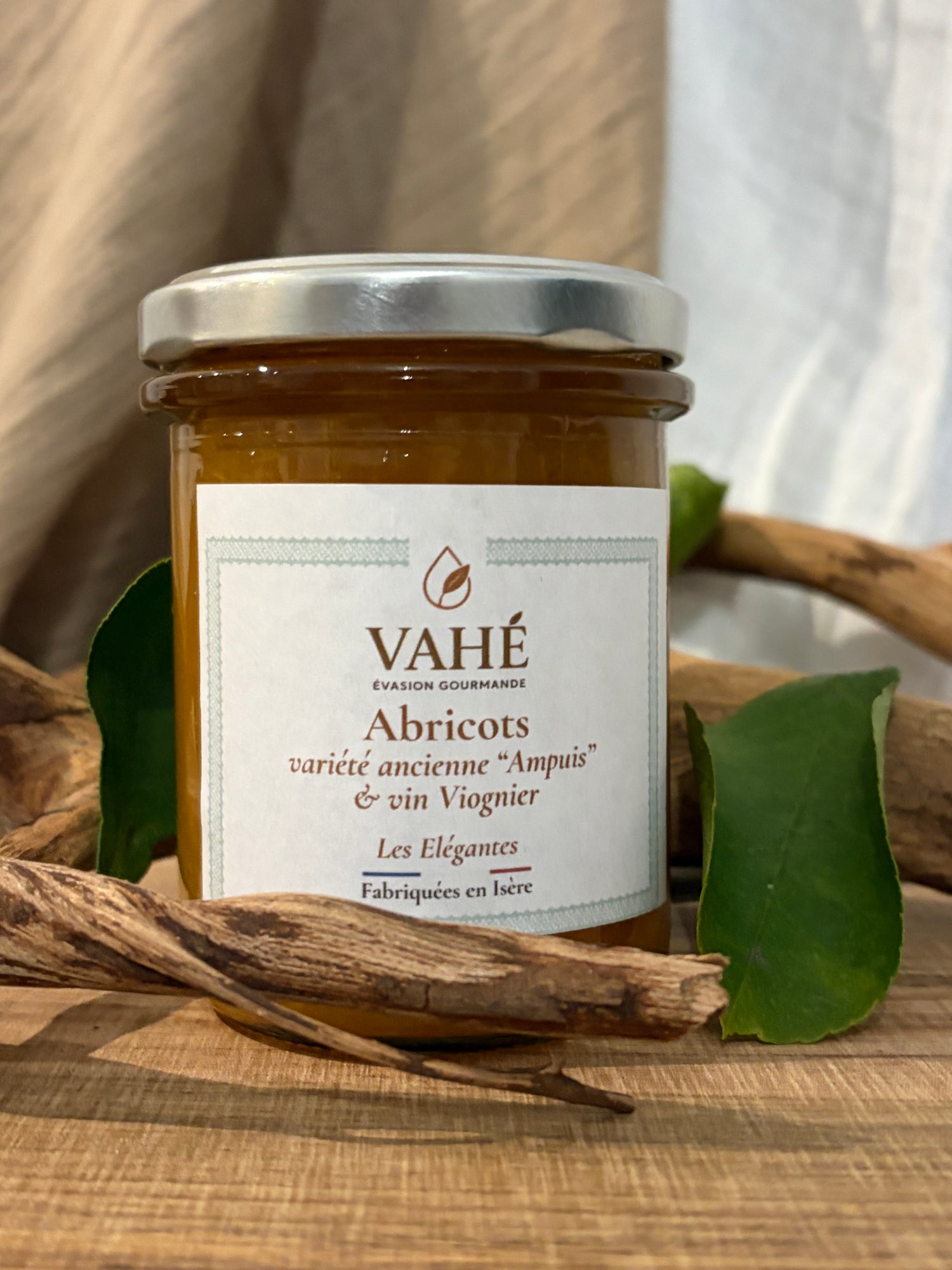 Abricots, variété ancienne "Ampuis", vin viognier d'Ardèche
