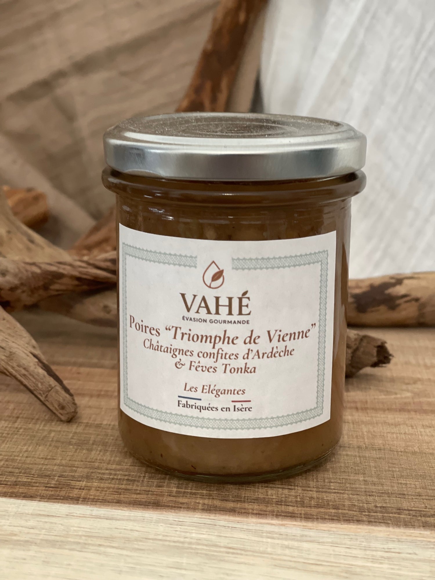 Poires variété ancienne « Triomphe de Vienne », châtaignes confites d’Ardèche et fève Tonka